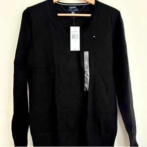 Tommy Hilfiger Black V-Neck Sweater + Iconic Flag in Prima Cotton. NEW WITH TAGS